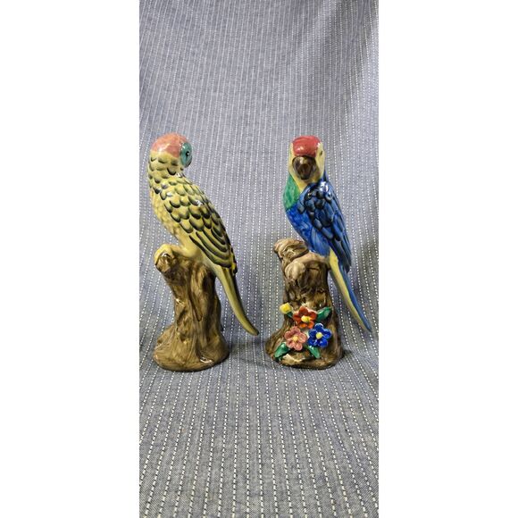 Vintage Majolica Parrot Figurine - Picture 4 of 9